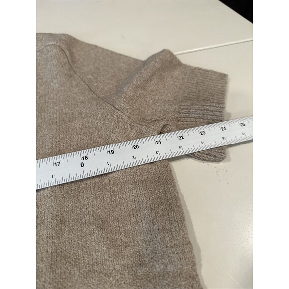 Universal Thread Brown Knit short sleeve Sweater size medium - Picture 8 of 9
